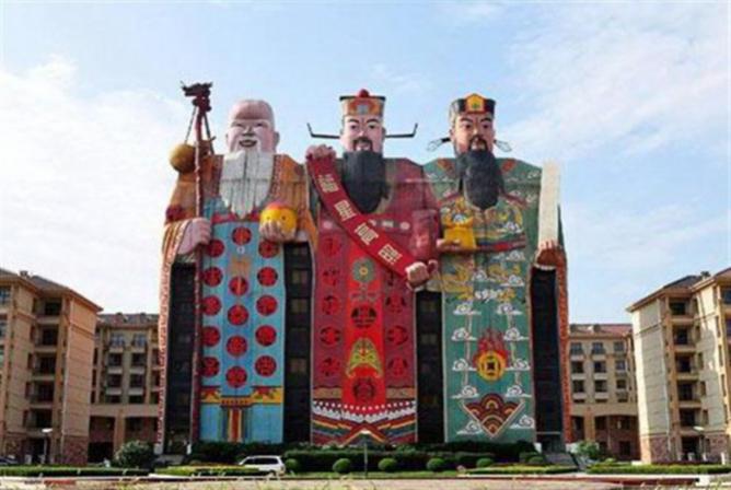 عجیب ترین بناهای چین