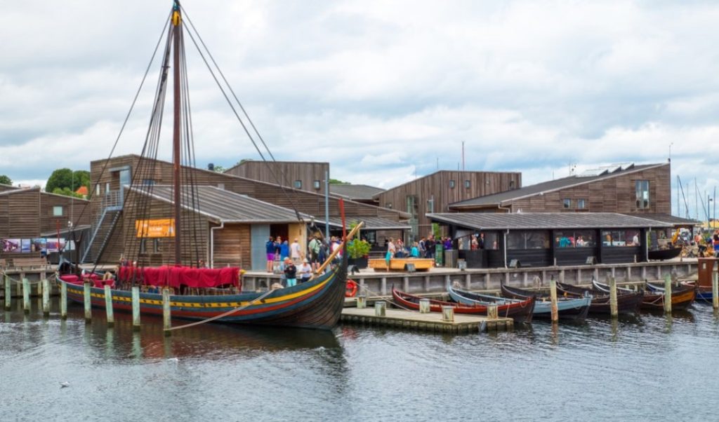 موزه کشتی وایکینگ در شهر (Roskilde)