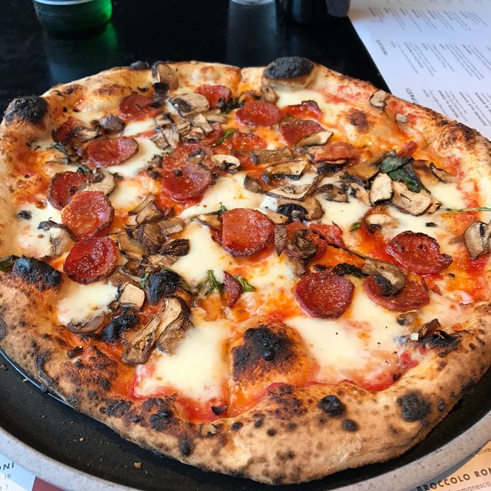 پیتزا| ایتالیا