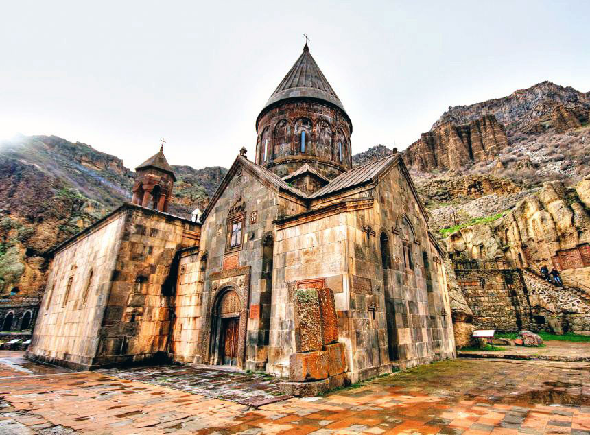 سفر به ارمنستان - صومعه گغارت