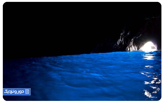 بولو گِروتو، ایتالیا  Blue Grotto Cave